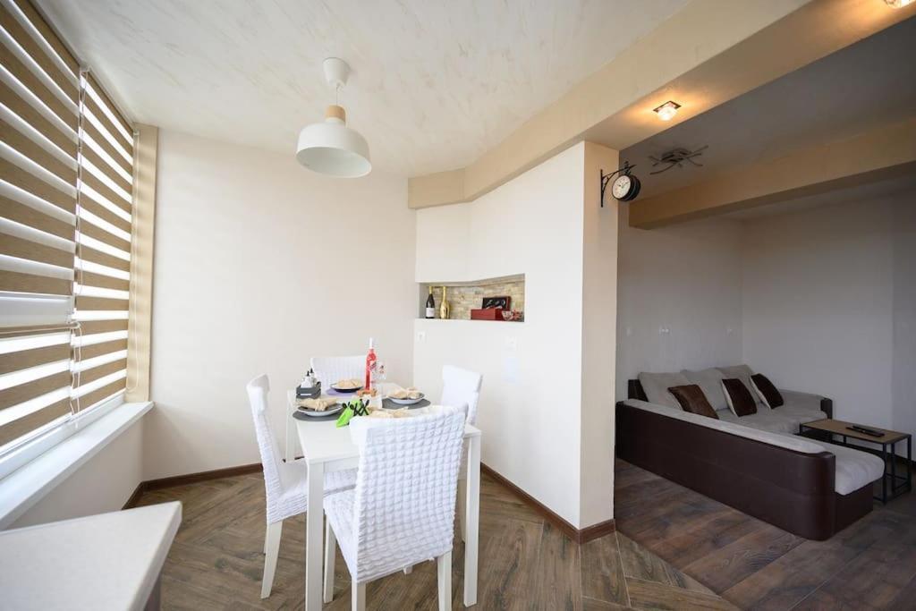 Sunset Luxury Apartment Βάρνα Εξωτερικό φωτογραφία